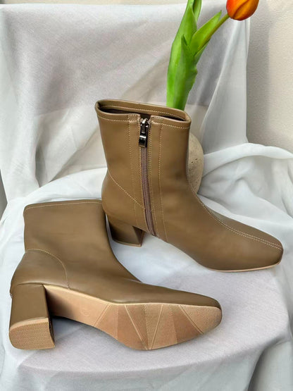 Stivali Bassi con tacco taupe