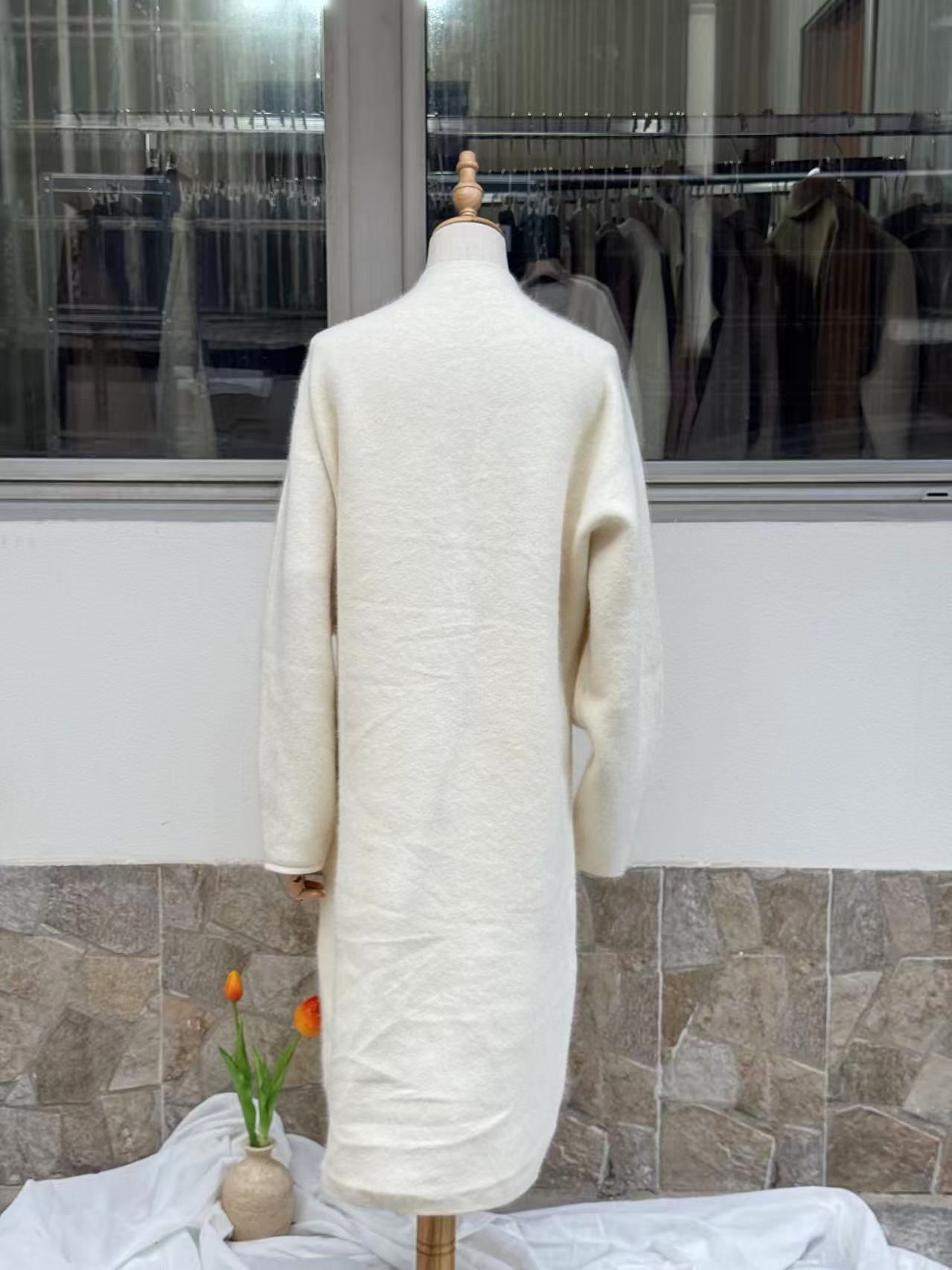 Cardigan "Tulipano Bianco"